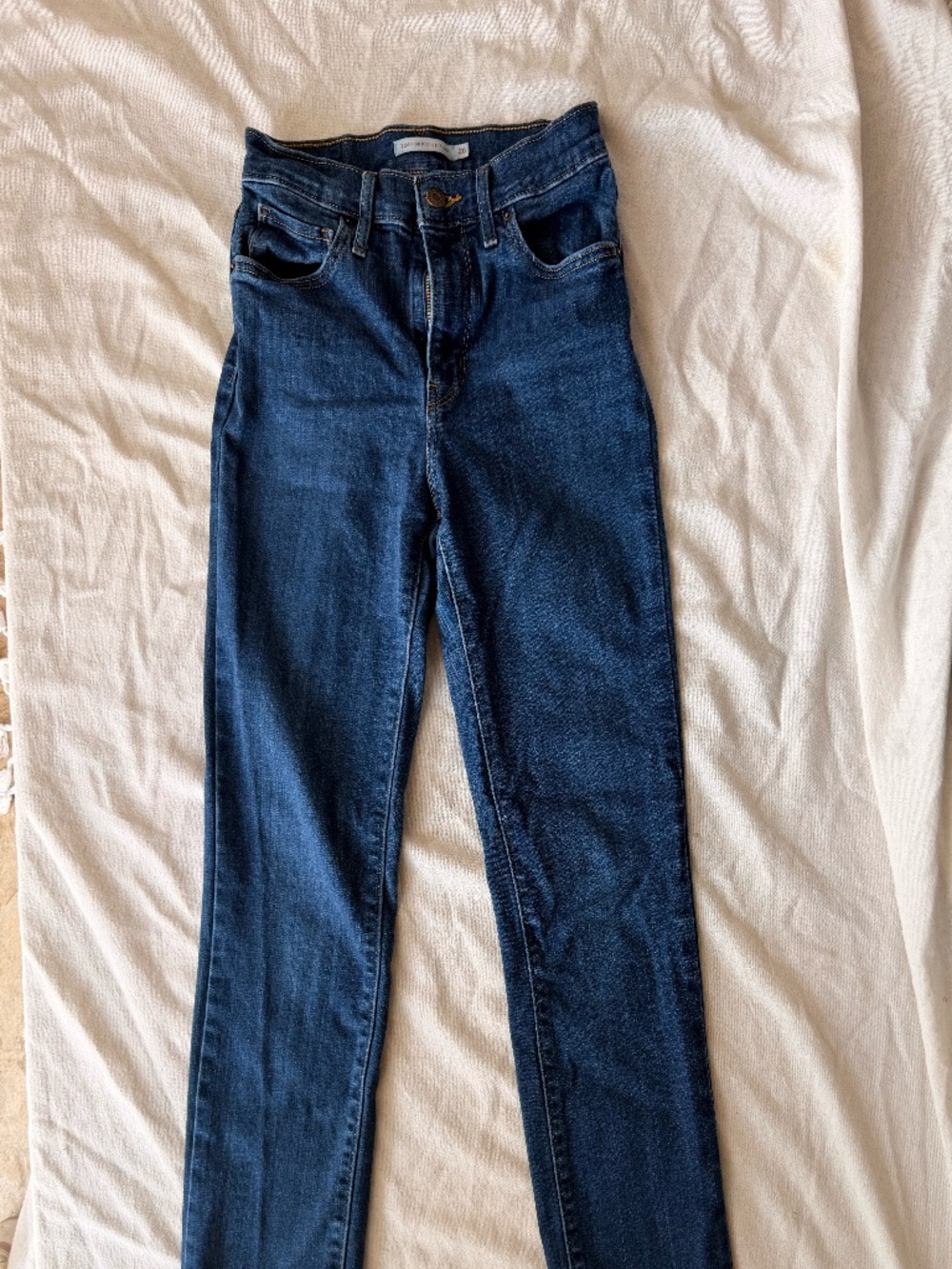 Levi's Straight Leg Jeans